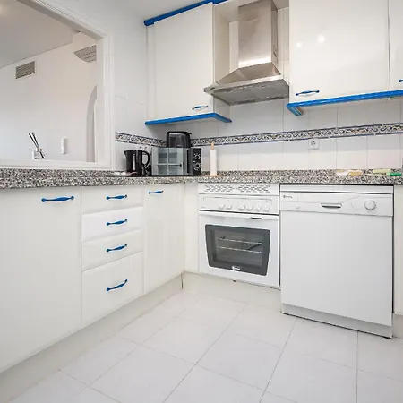 Duquesa 305 * Manilva